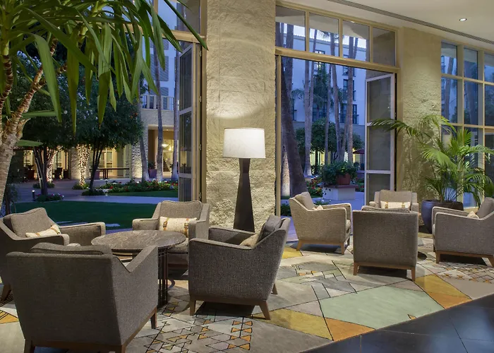 Hotel Mission Palms 4*
