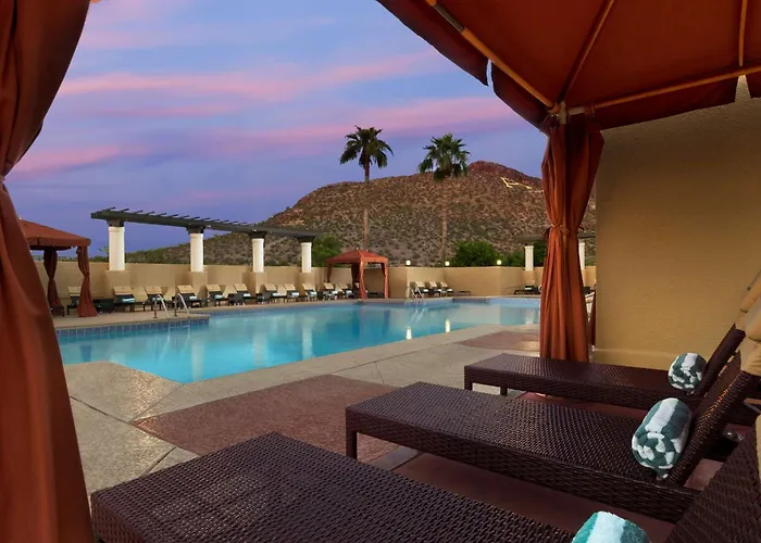 Hotel Mission Palms
