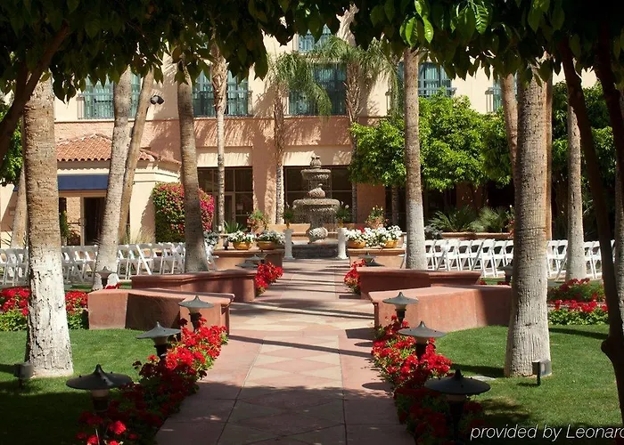 Hotel Mission Palms 4*